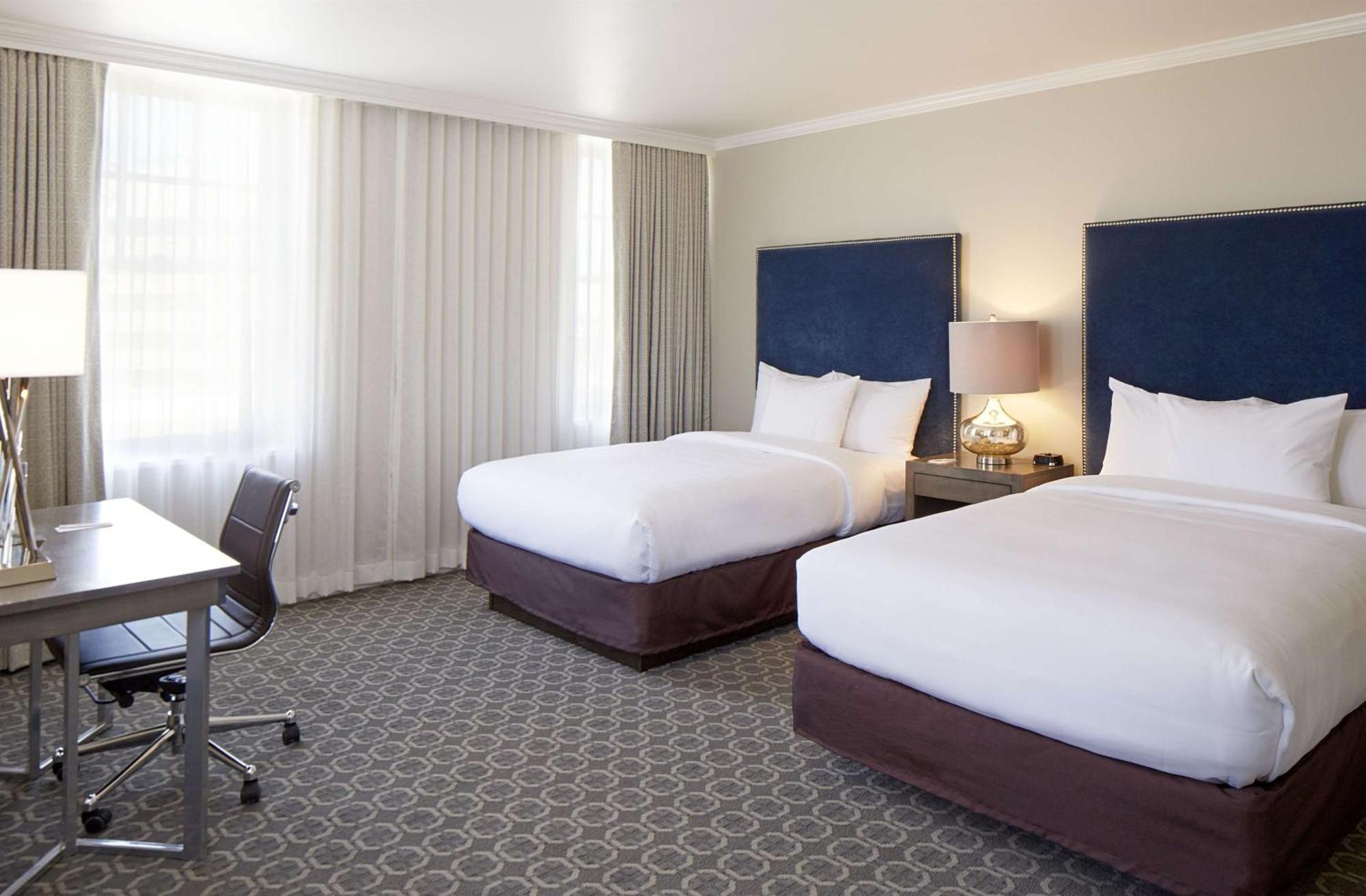 Redmont Hotel Birmingham - Curio Collection By Hilton Exterior photo
